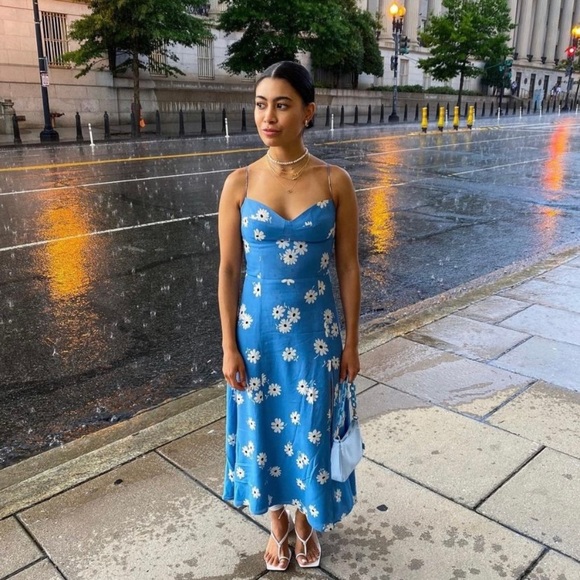 Reformation juliette midi dress blue florals - Picture 3 of 11